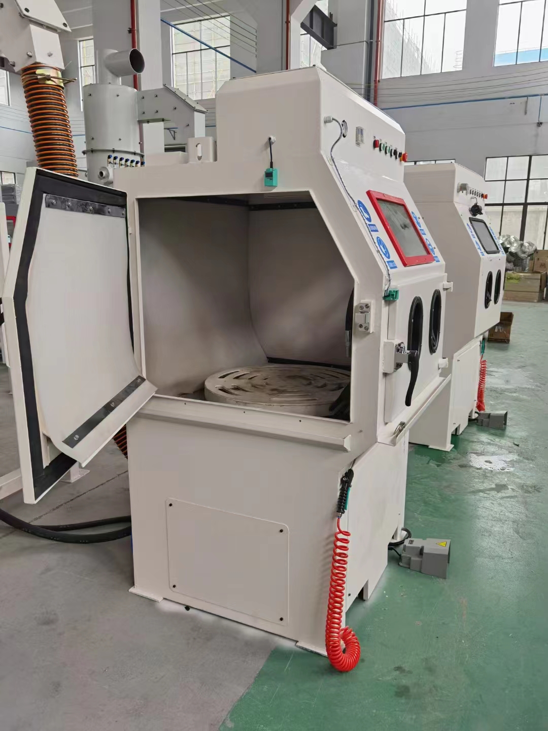 武隆移动式抛丸机的工作原理?